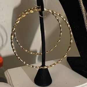 100% 10 karat gold hoops!!! very cute very sexy! Money back guarantee!!!